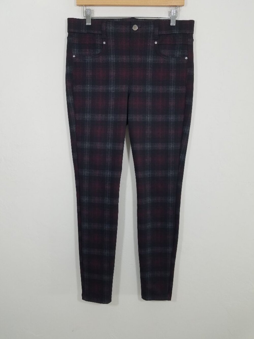 Liverpool Pull-On Plaid Skinny Pants Stretchy Size 10/30